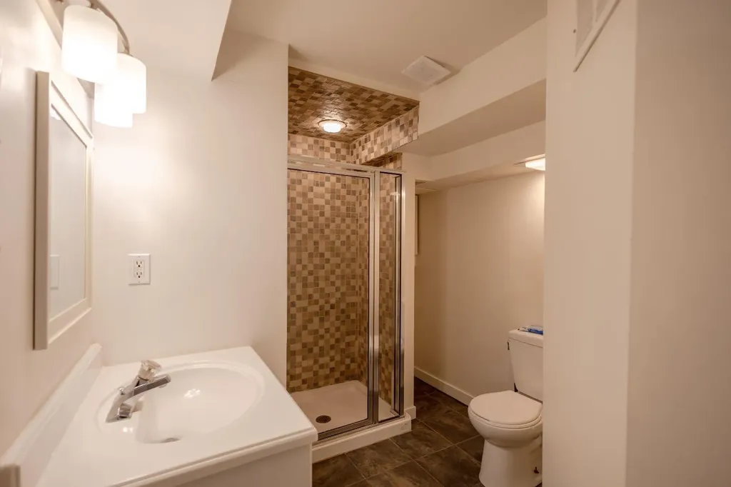 116 Silver Crest Drive NW Calgary AB T3B 4N9