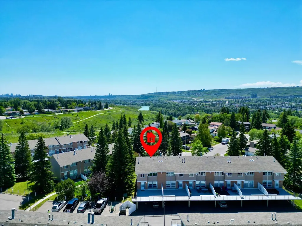 116 Silver Crest Drive NW Calgary AB T3B 4N9