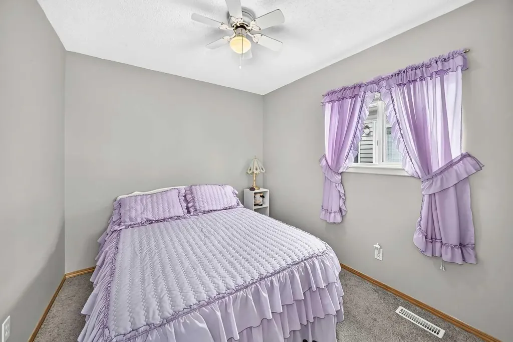 57 San Diego Way NE Calgary AB T1Y 7A5