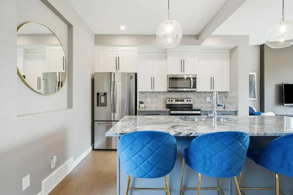 332 Lawthorn Way SE Airdrie AB T4A 3M7