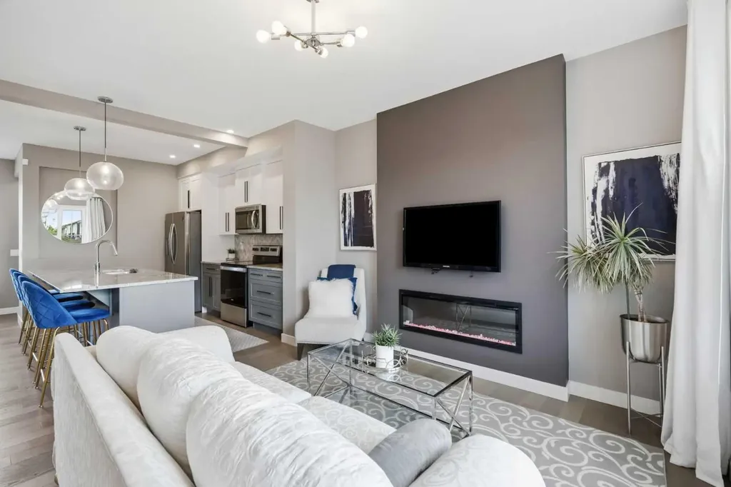 332 Lawthorn Way SE Airdrie AB T4A 3M7