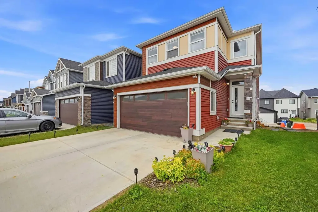241 Homestead Crescent NE Calgary AB T3J 5S4