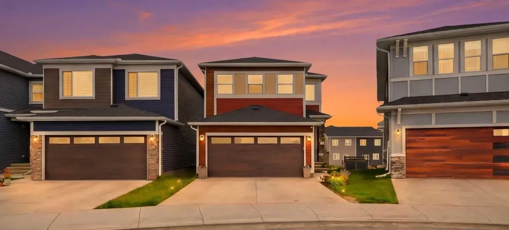 241 Homestead Crescent NE Calgary AB T3J 5S4