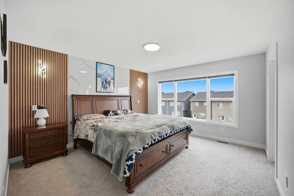 241 Homestead Crescent NE Calgary AB T3J 5S4
