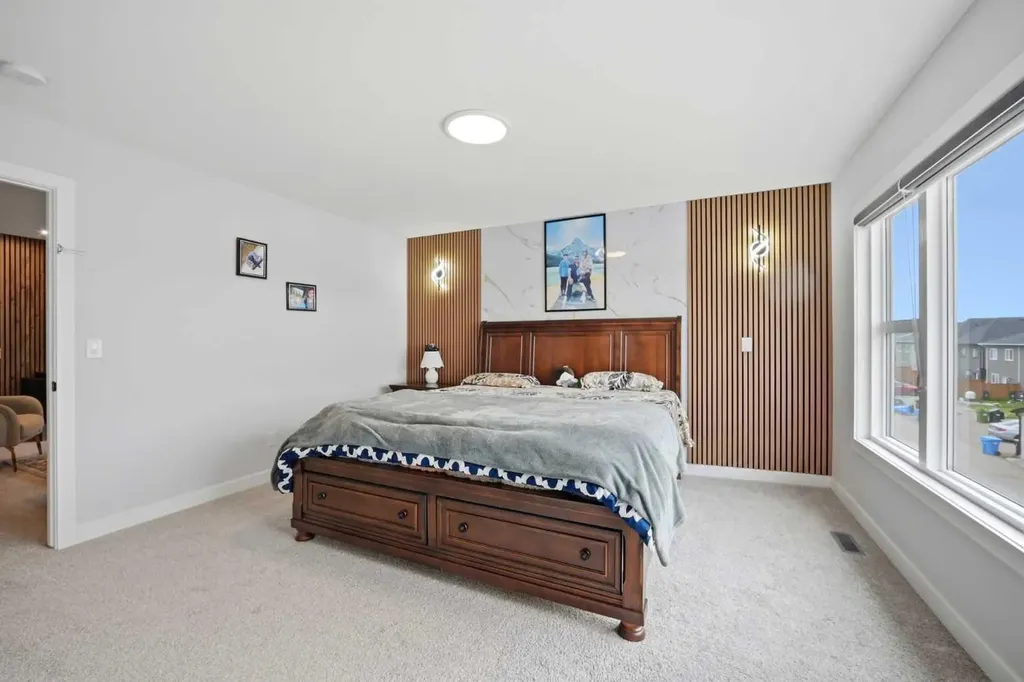 241 Homestead Crescent NE Calgary AB T3J 5S4