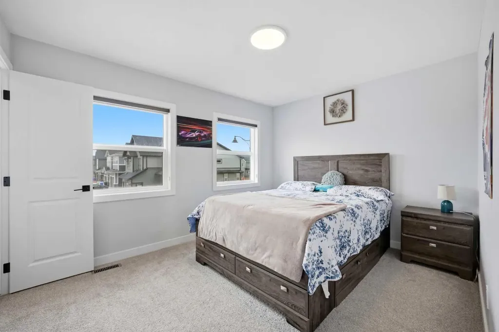 241 Homestead Crescent NE Calgary AB T3J 5S4