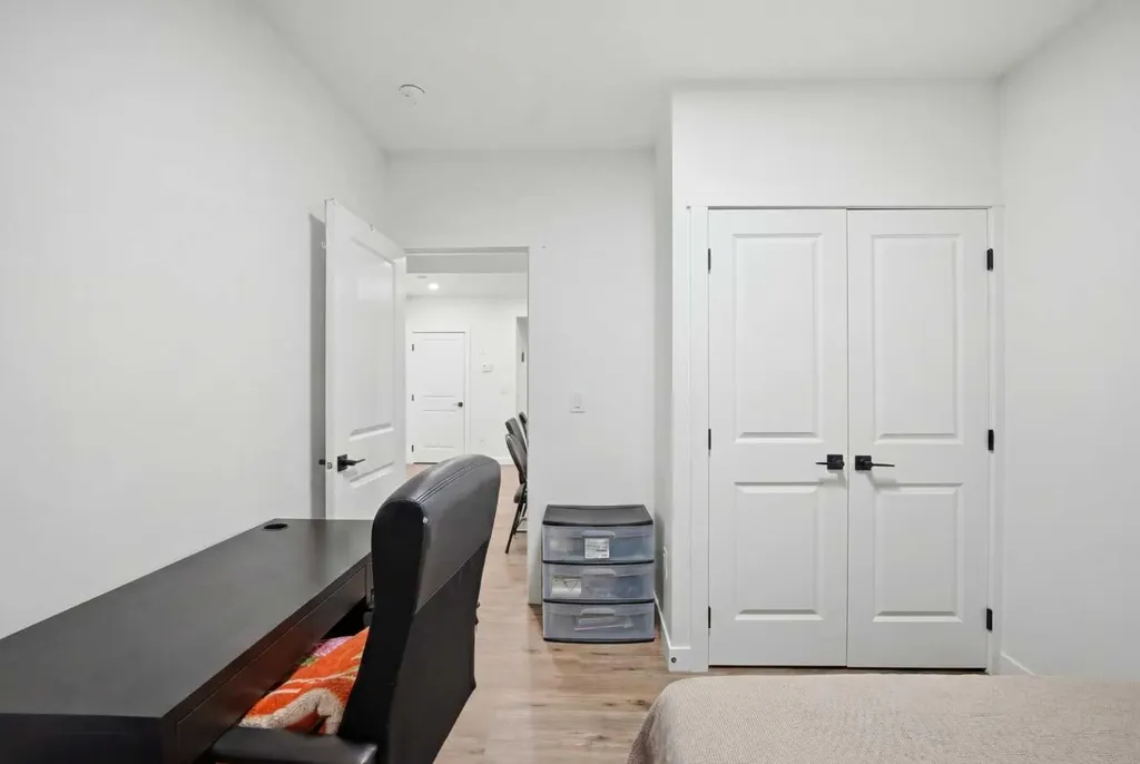 241 Homestead Crescent NE Calgary AB T3J 5S4