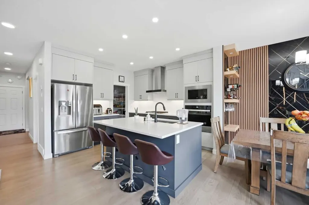 241 Homestead Crescent NE Calgary AB T3J 5S4