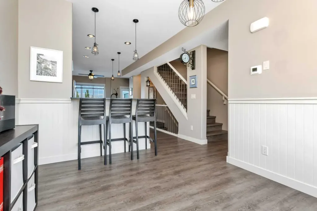 5210 Lakeshore Drive Sylvan Lake AB T4S 0M6