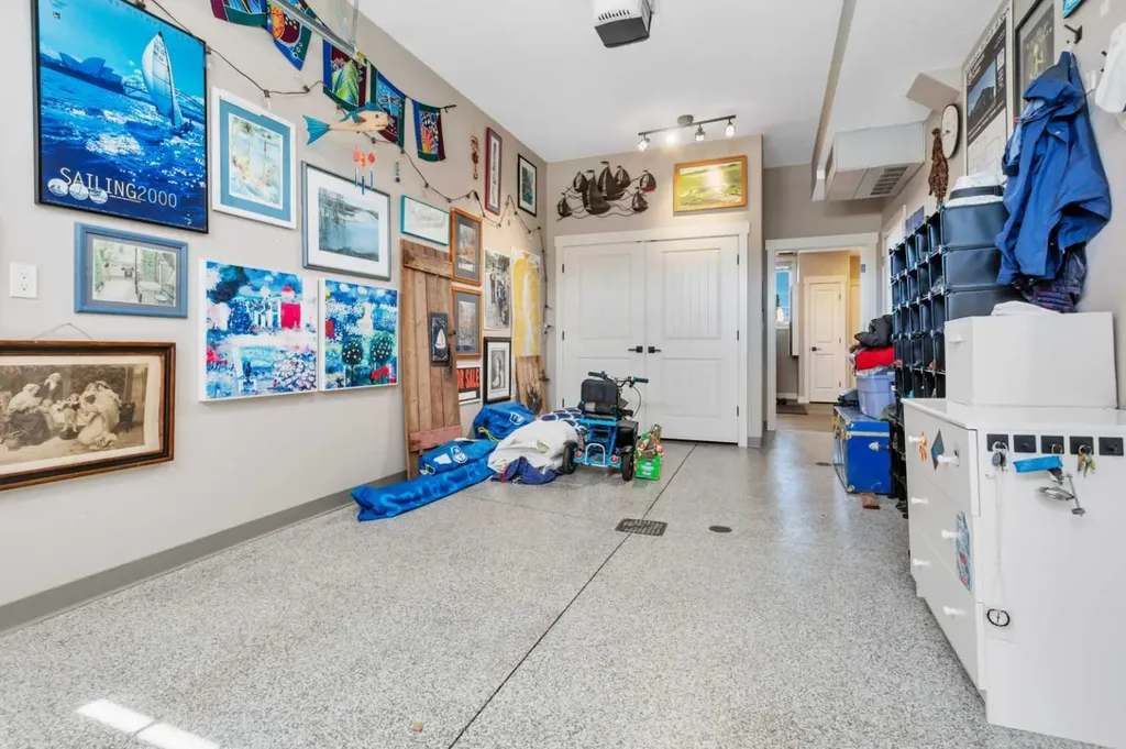 5210 Lakeshore Drive Sylvan Lake AB T4S 0M6