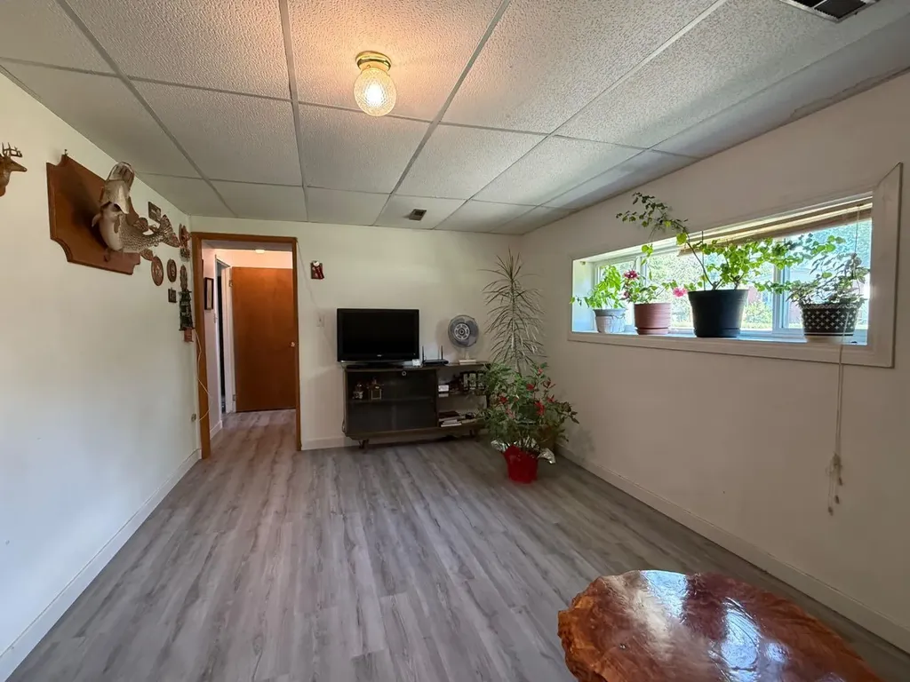 5309 43 Avenue Athabasca AB T9S 1J7