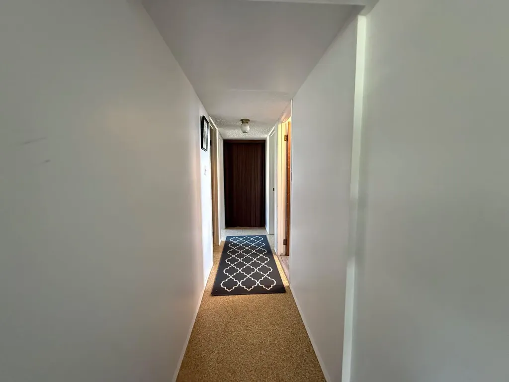 5309 43 Avenue Athabasca AB T9S 1J7