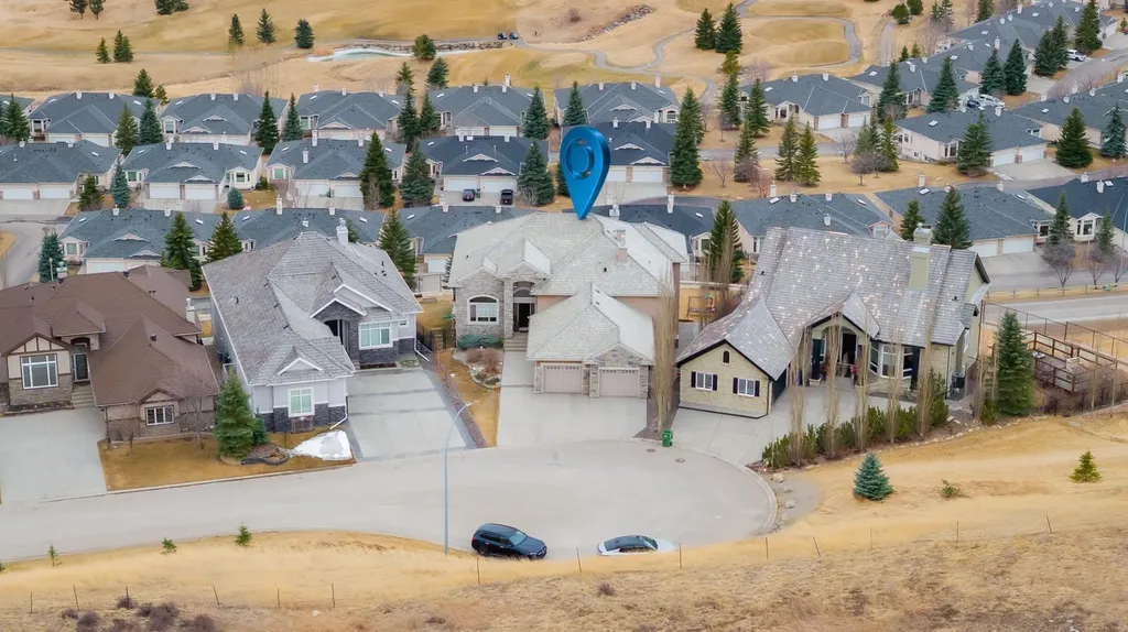 194 Gleneagles Estates Lane Cochrane AB T4C 2H8
