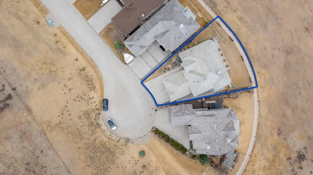 194 Gleneagles Estates Lane Cochrane AB T4C 2H8