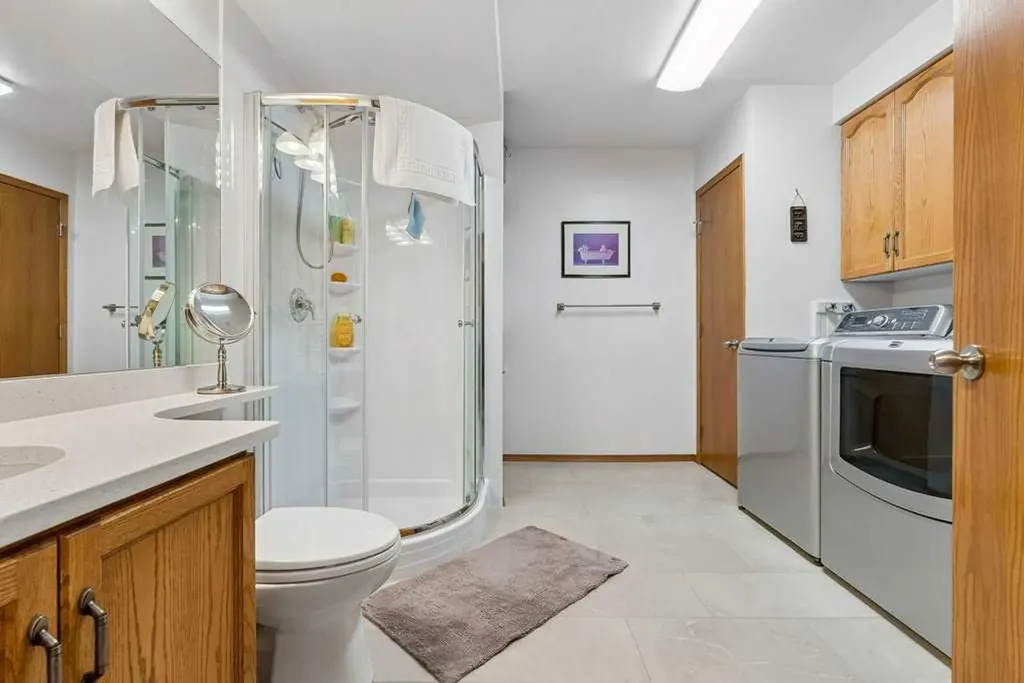 44 Macewan Ridge Gate NW Calgary AB T3K 3W2
