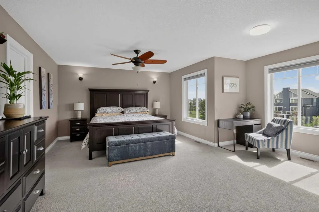 1798 Baywater Street SW Airdrie AB T4B0A8