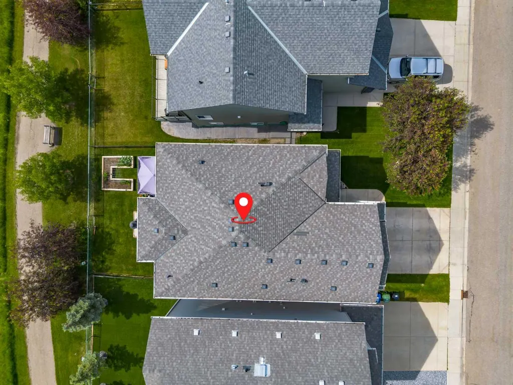 1798 Baywater Street SW Airdrie AB T4B0A8