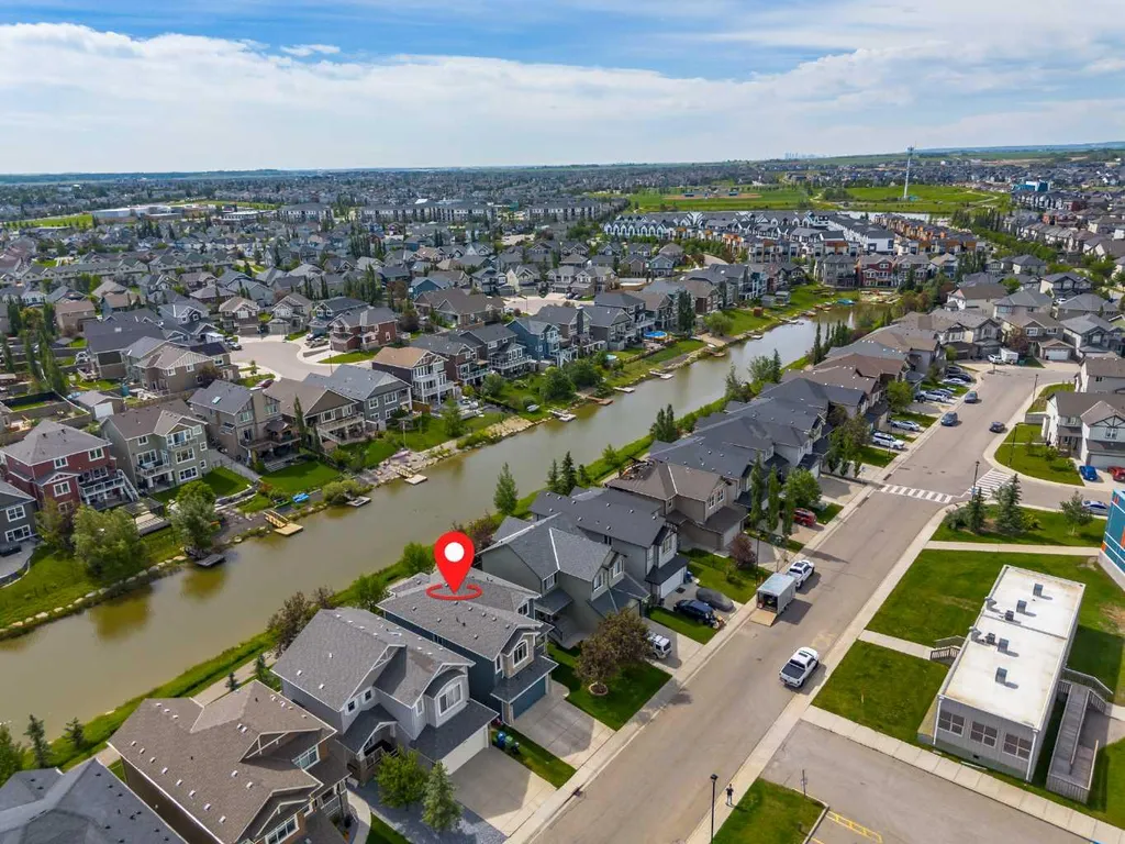 1798 Baywater Street SW Airdrie AB T4B0A8