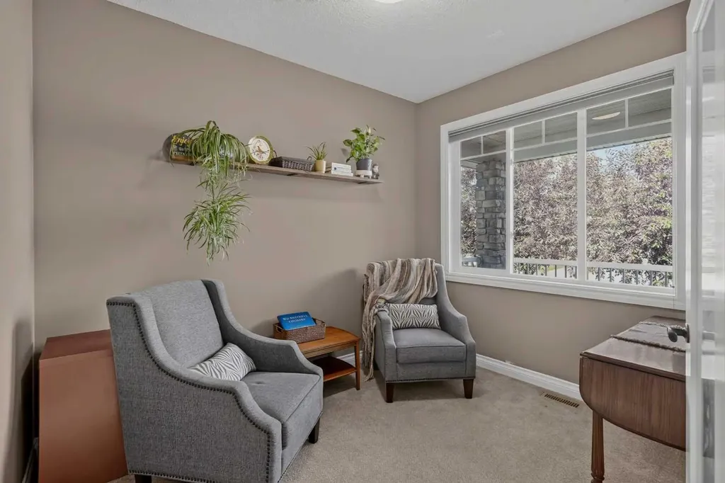 1798 Baywater Street SW Airdrie AB T4B0A8