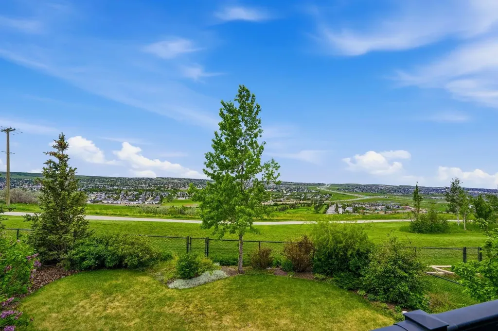 170 Panamount Road NW Calgary AB T3K 0H8