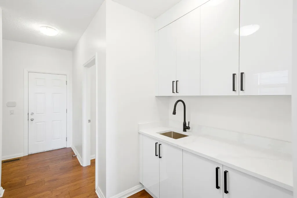 170 Panamount Road NW Calgary AB T3K 0H8