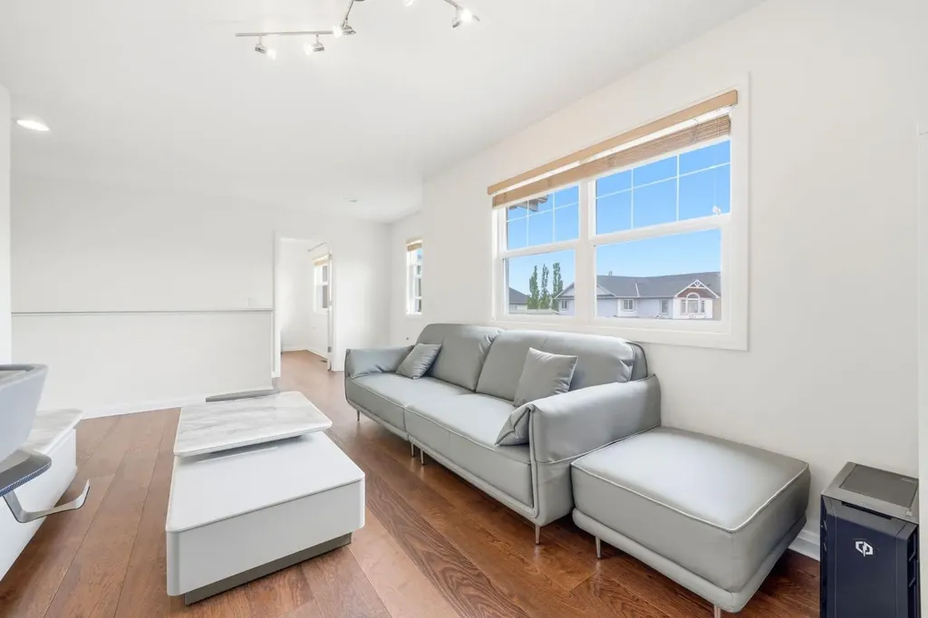 170 Panamount Road NW Calgary AB T3K 0H8