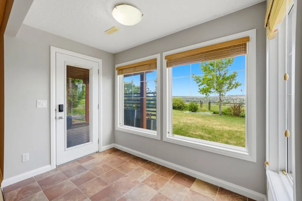 170 Panamount Road NW Calgary AB T3K 0H8