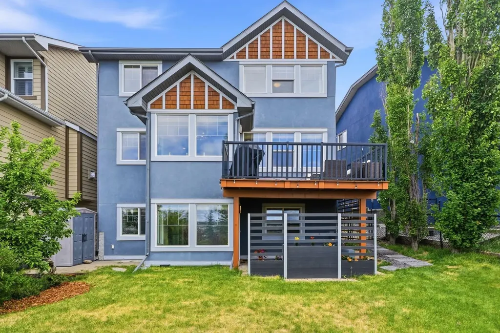 170 Panamount Road NW Calgary AB T3K 0H8