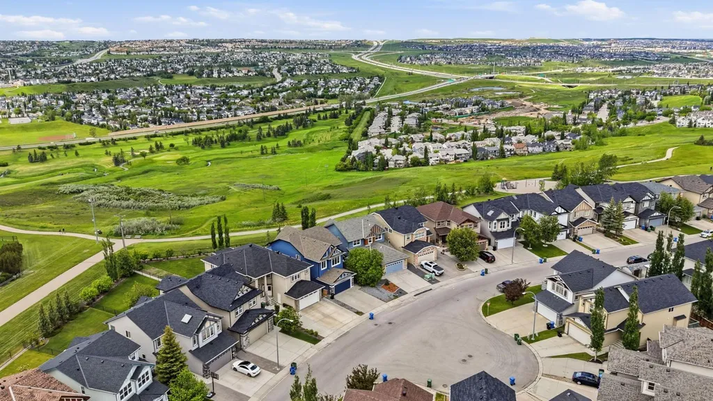 170 Panamount Road NW Calgary AB T3K 0H8