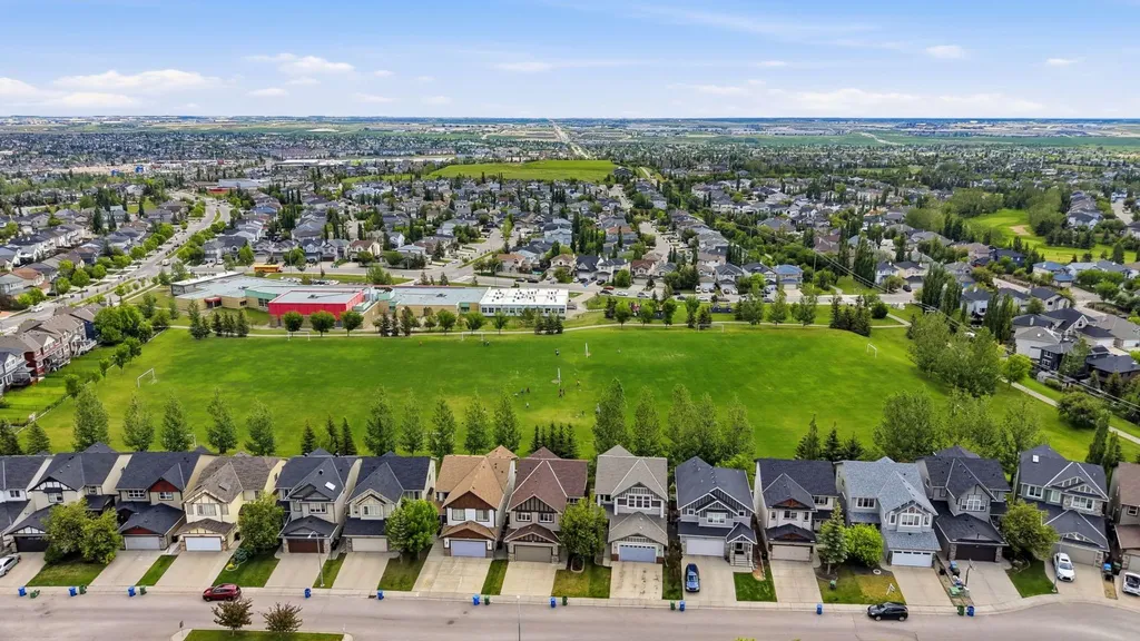 170 Panamount Road NW Calgary AB T3K 0H8