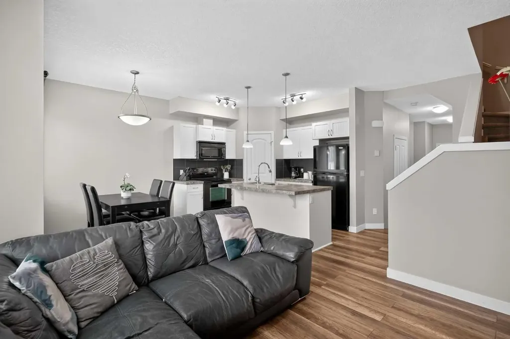 29 Sage Hill Common NW Calgary AB T3R0J6