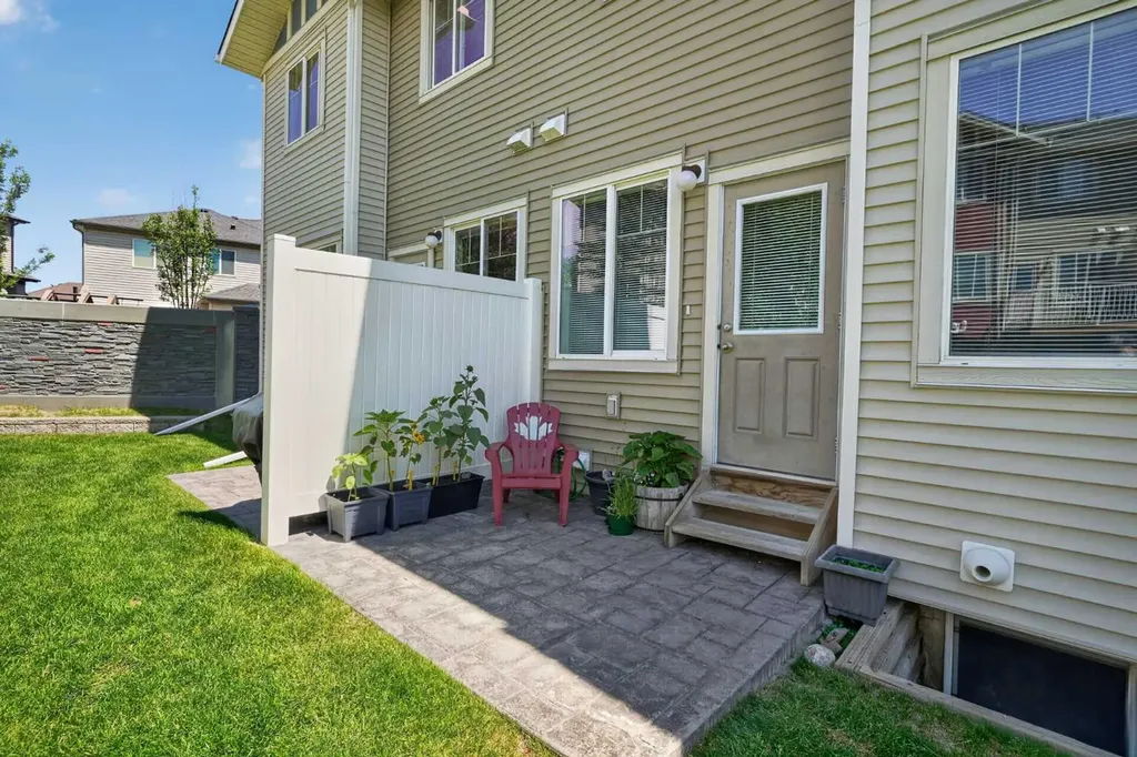 29 Sage Hill Common NW Calgary AB T3R0J6