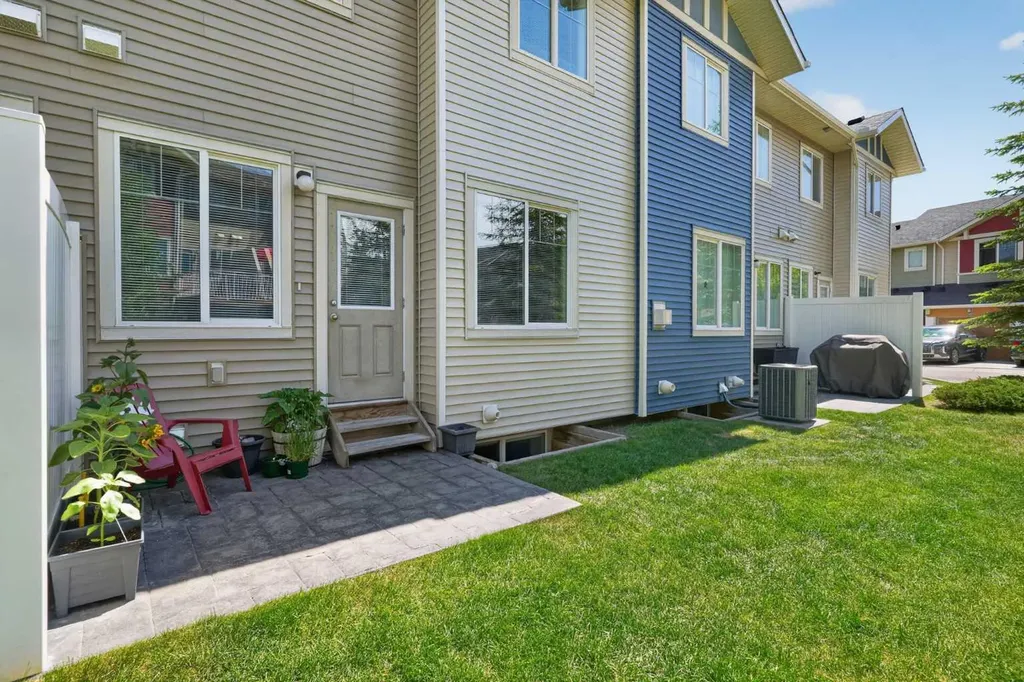 29 Sage Hill Common NW Calgary AB T3R0J6