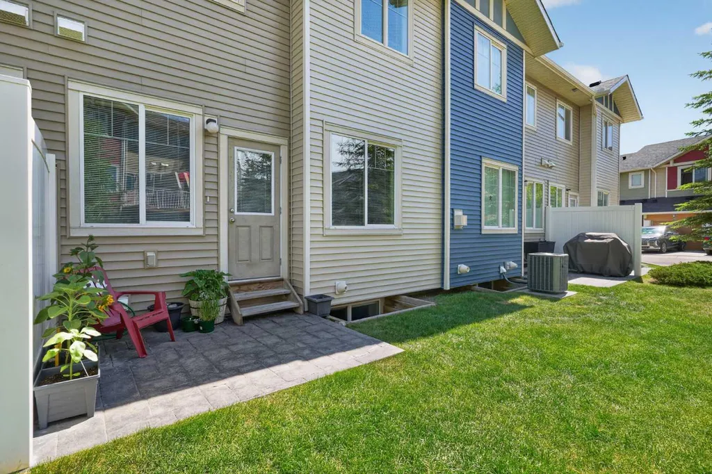 29 Sage Hill Common NW Calgary AB T3R0J6