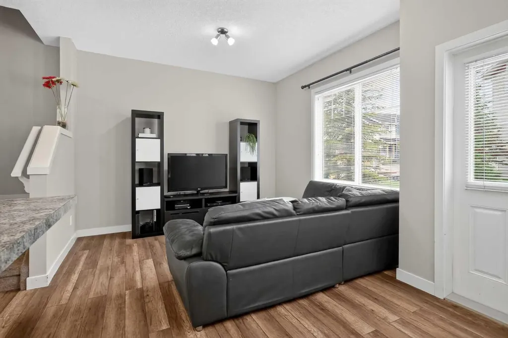 29 Sage Hill Common NW Calgary AB T3R0J6