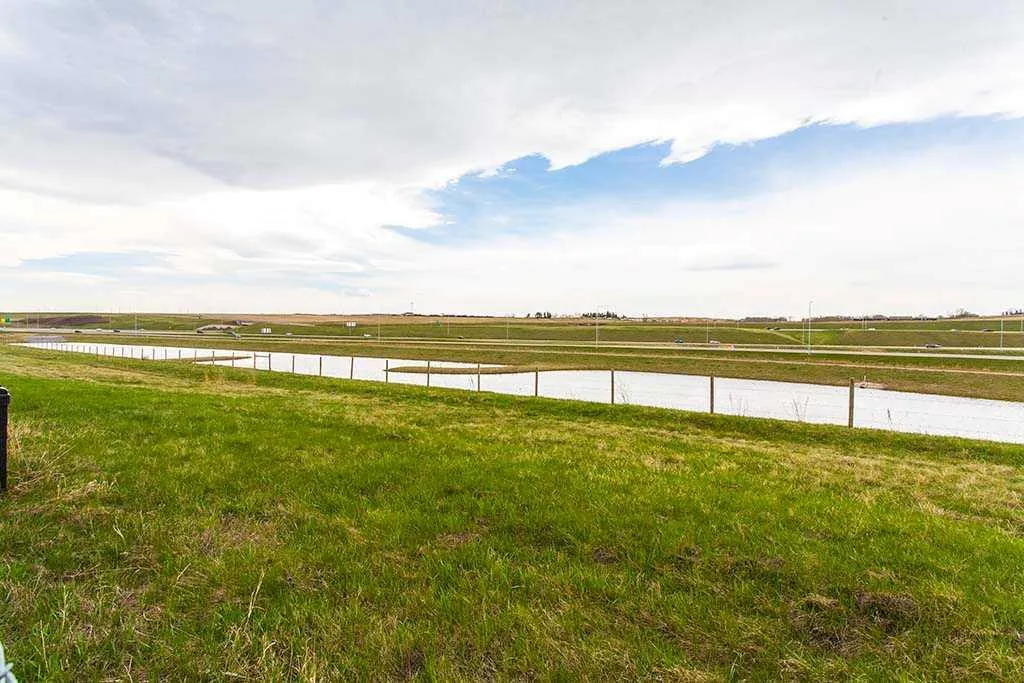 91 Bridlecrest Street SW Calgary AB T2Y 4Y8