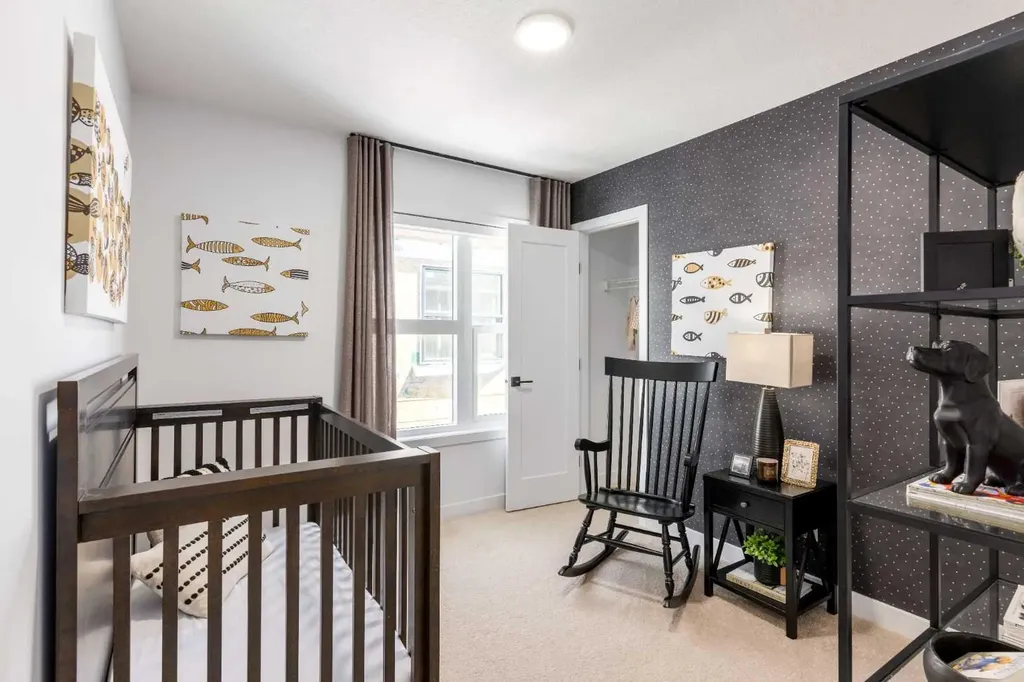 30 Rochester View NW Calgary AB T3L 0M8