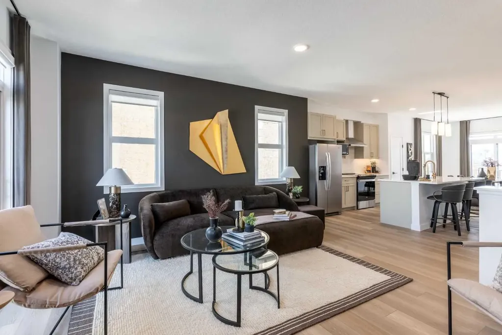 30 Rochester View NW Calgary AB T3L 0M8