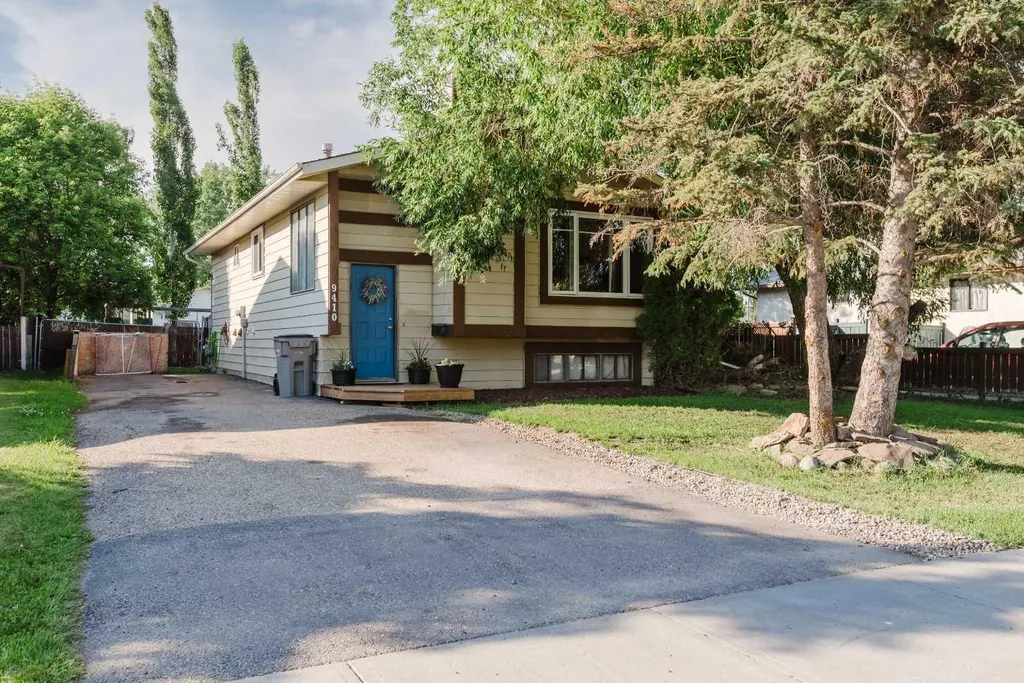 9410 70 Avenue Grande Prairie AB T8V5W8