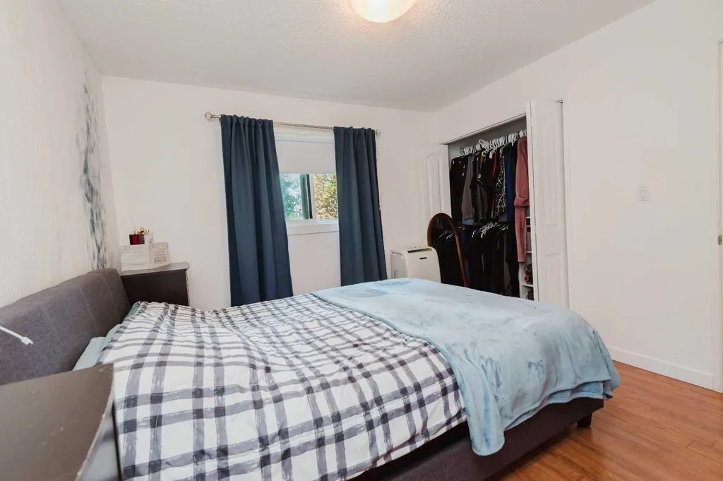 9410 70 Avenue Grande Prairie AB T8V5W8