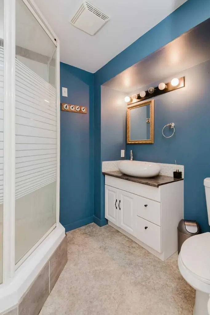 9410 70 Avenue Grande Prairie AB T8V5W8