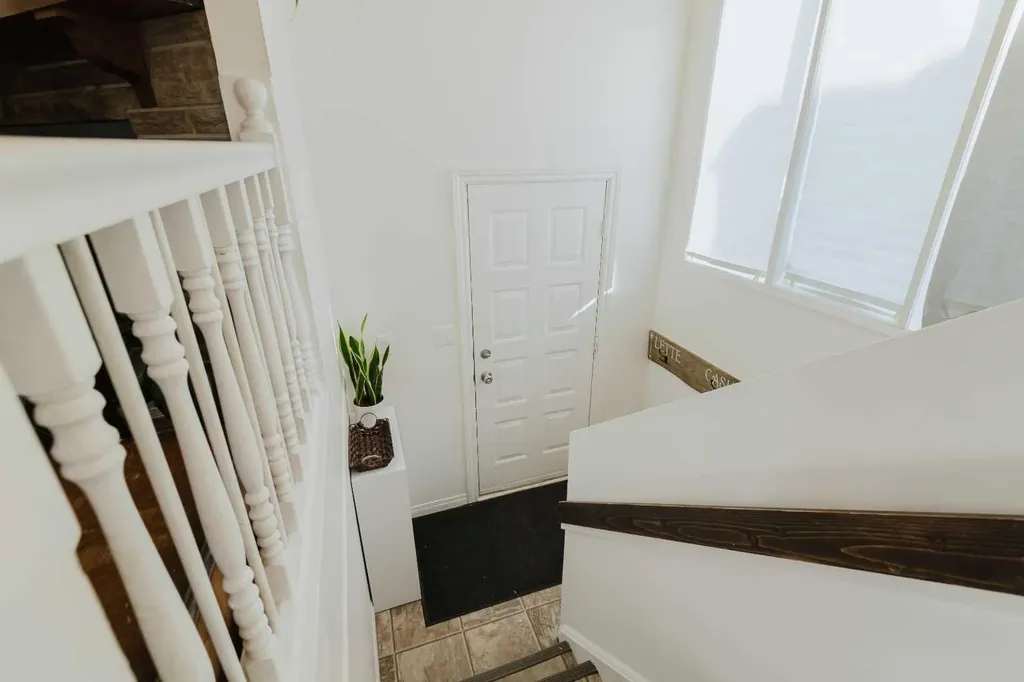 9410 70 Avenue Grande Prairie AB T8V5W8