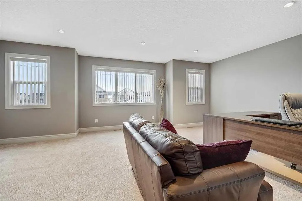 62 Copperleaf Terrace SE Calgary AB T2Z 0H9