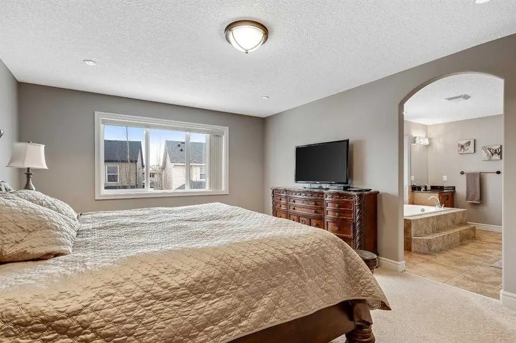 62 Copperleaf Terrace SE Calgary AB T2Z 0H9