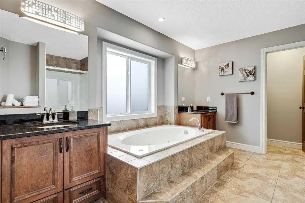 62 Copperleaf Terrace SE Calgary AB T2Z 0H9