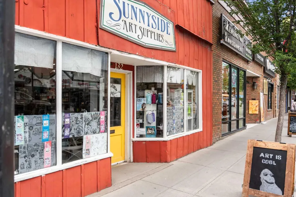 235 9a Street NW Calgary AB T2N 4H7
