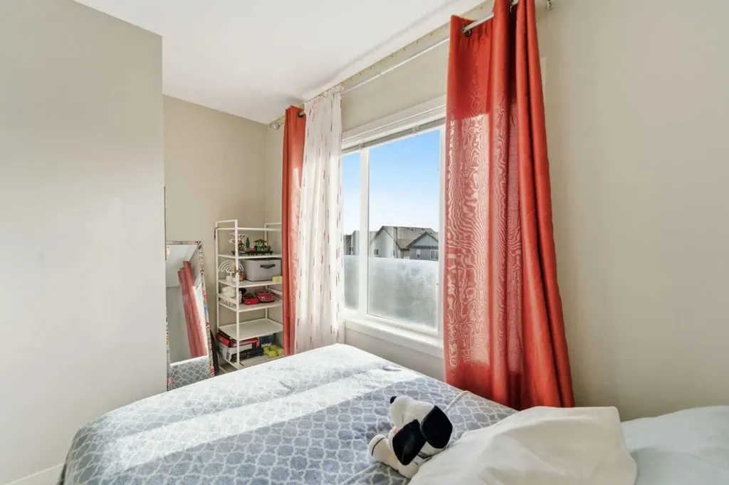 131 Copperpond Row SE Calgary AB T2Z 1H3