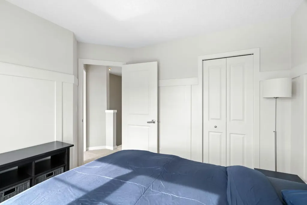 102 Walden Circle SE Calgary AB T2X 0Y4