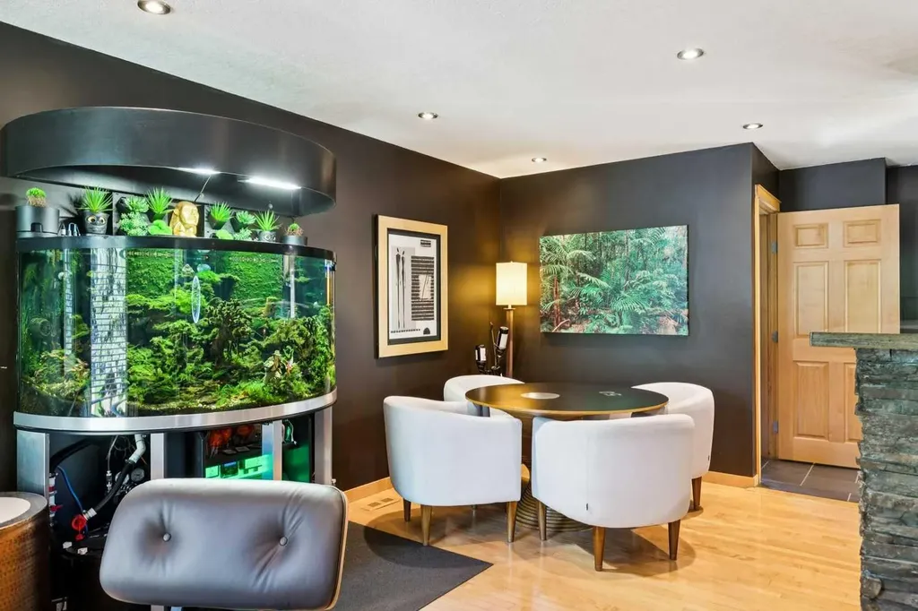 10220 Brookpark Boulevard SW Calgary AB T2W 2P7