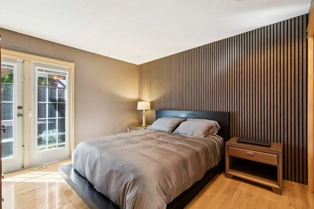 10220 Brookpark Boulevard SW Calgary AB T2W 2P7